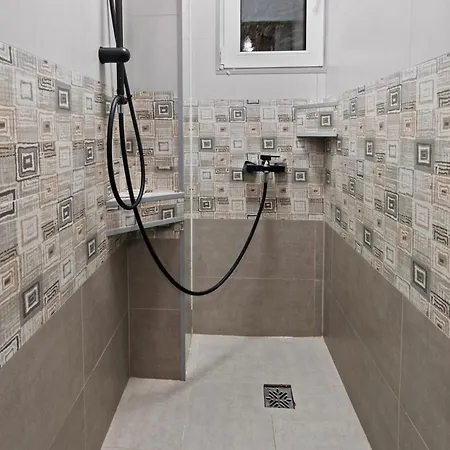 Apartment Stylish Center