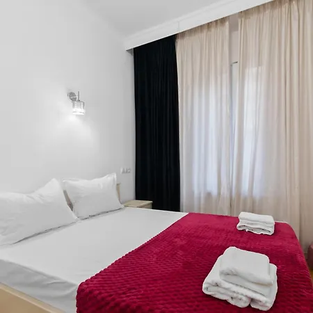 Apartment Stylish Center