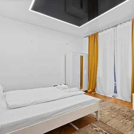 Stylish Center Daire Bükreş
